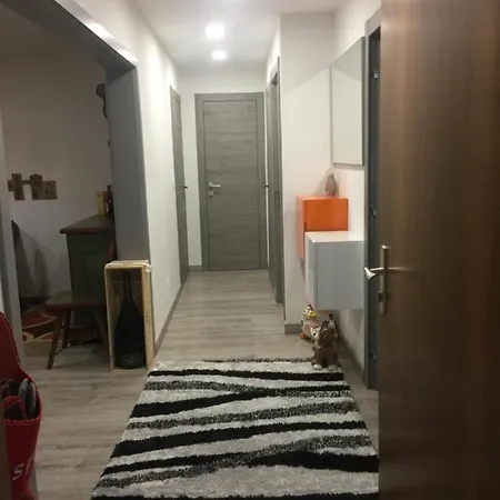 公寓 Moderno Con Splendida Vista Alpi 克莱恩 蒙塔纳