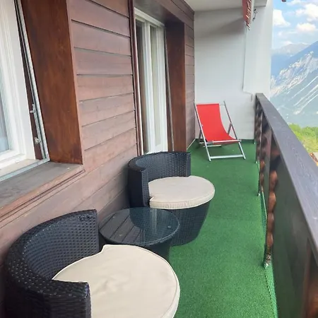 Moderno Con Splendida Vista Alpi 公寓